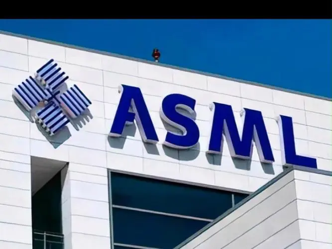 ASML中国市场营收预计下滑，依赖三巨头维持成长