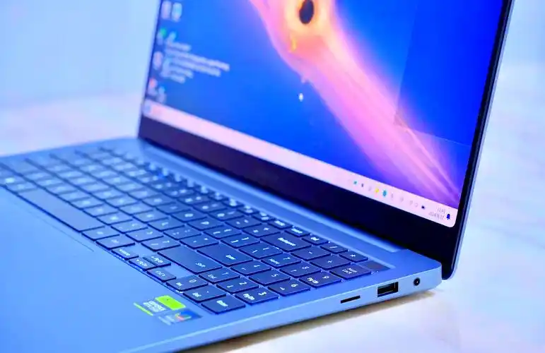 三星将推AI PC新品Galaxy Book5 Pro，抢占AI PC市场