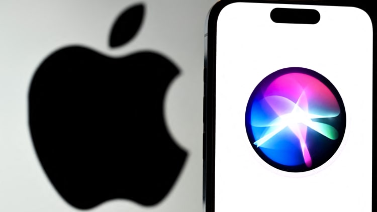 苹果发布新版Siri,AI全面融入多设备生态