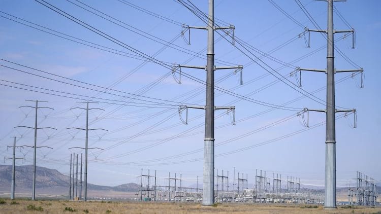 AI数据中心用电猛增,日本大规模扩建电网