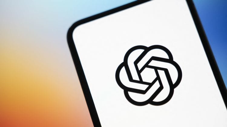 OpenAI开发跨芯片工具,英伟达CUDA壁垒受冲击