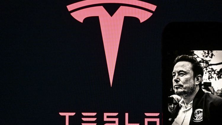 特斯拉二季度交付量超预期，纯电销量仍不敌比亚迪