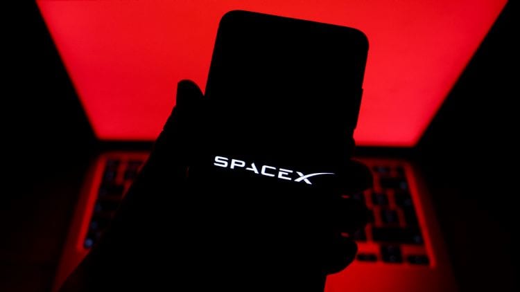 SpaceX上市不久就破发，市值蒸发超万亿美元