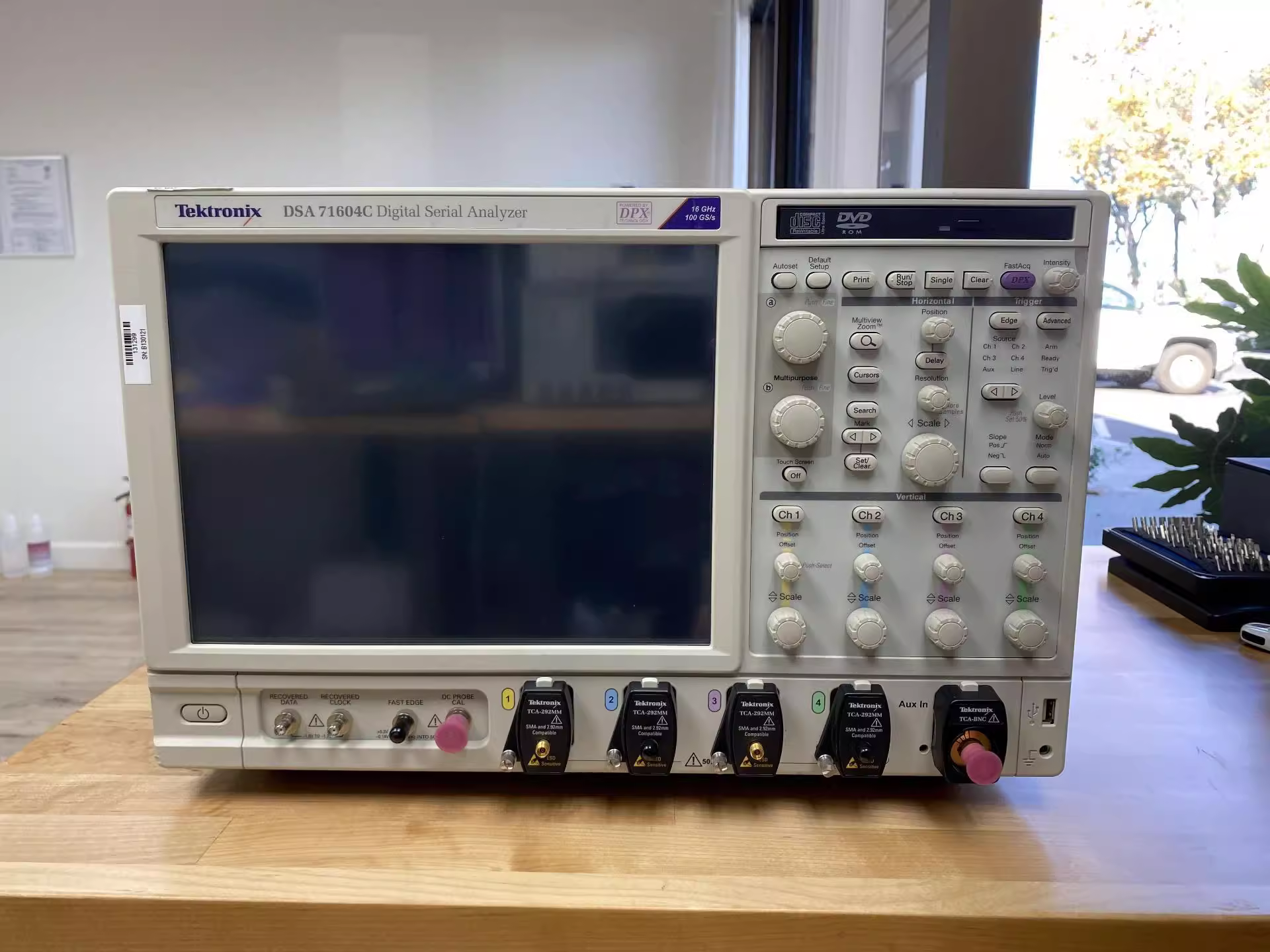 DSA71604C/租售回收泰克 Tektronix DSA71604C数字示波器