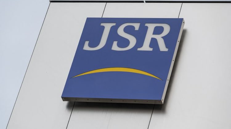 日本光刻胶厂JSR扭亏为盈，官方基金拟出售