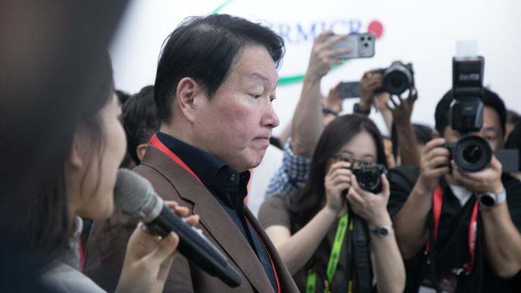 SK集团发力AI转型，崔泰源喊话抢占时代先机