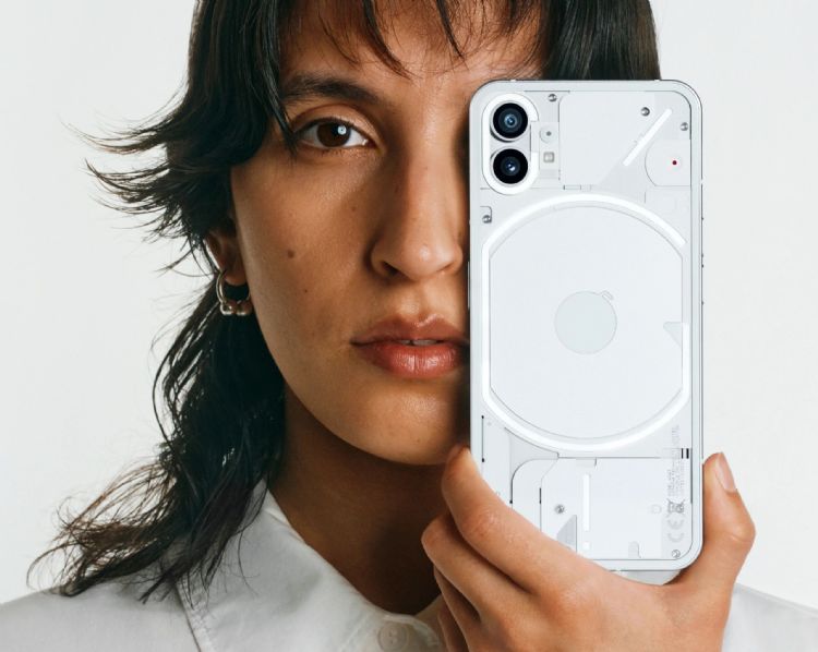 Nothing Phone 1有不符合常规的设计，或许能吸引想嚐鲜的消费者。Nothing Phone
