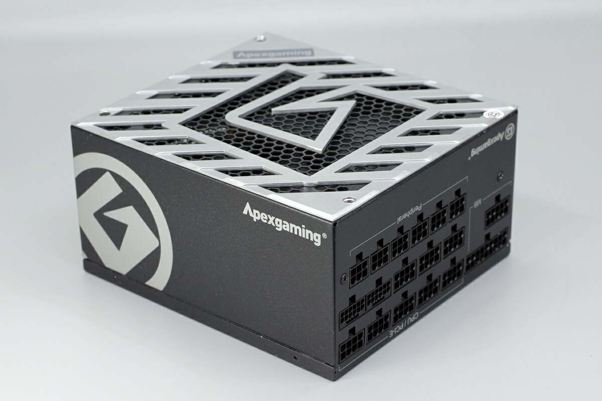 东科半导体同步整流芯片DK5V45R10获艾湃电竞奥丁电源采用