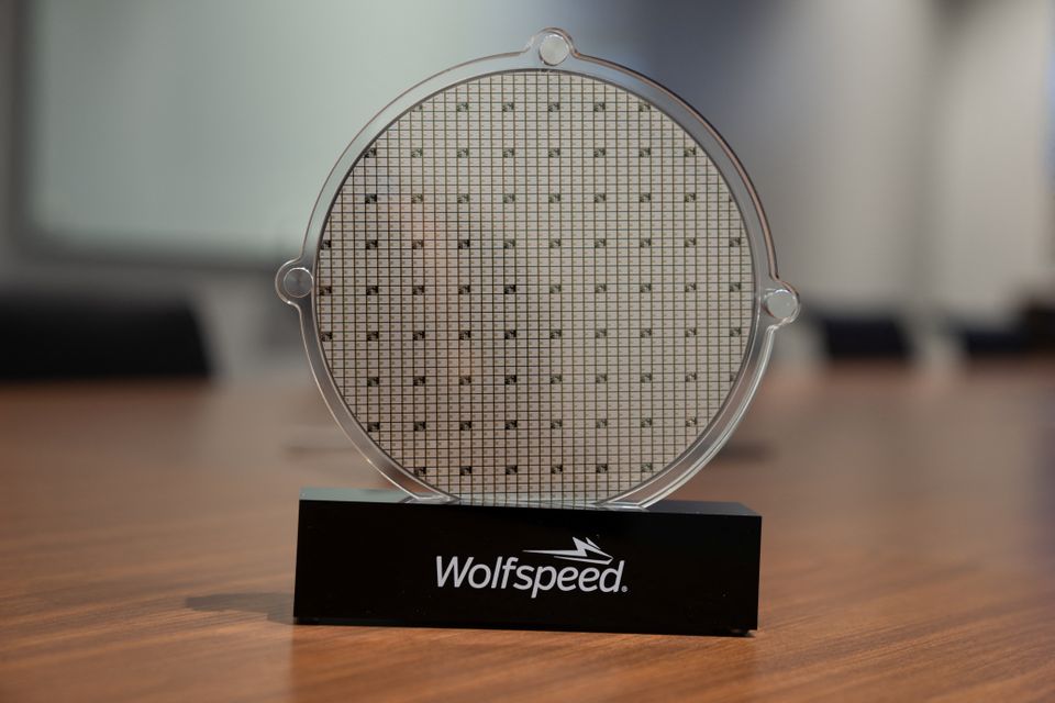 为满足激增的电动汽车需求，Wolfspeed将在美国新建全球最大碳化硅材料工厂