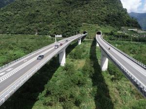 凌群电脑以5G物联网 实现苏花路廊智慧交通应用