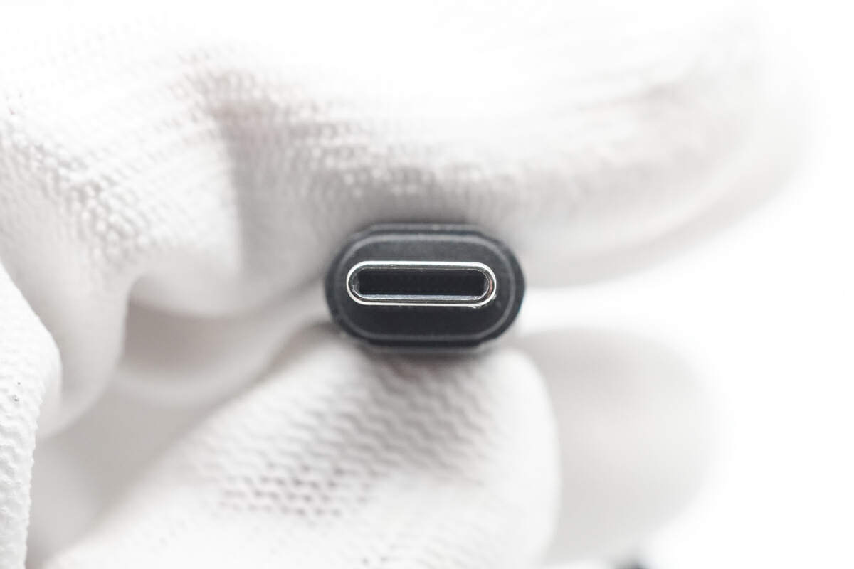 支持iPhone15的安耐惠65W C to C数据线-充电头网