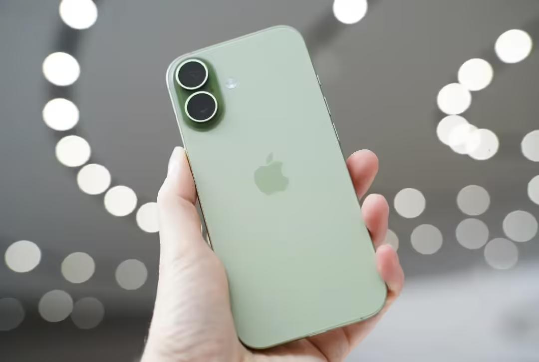 iPhone 17标准版发布，屏幕升级至6.3英寸