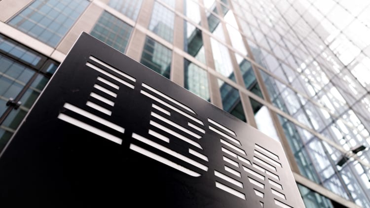 AI冲击下IBM如何抉择？企业软件市场面临洗牌