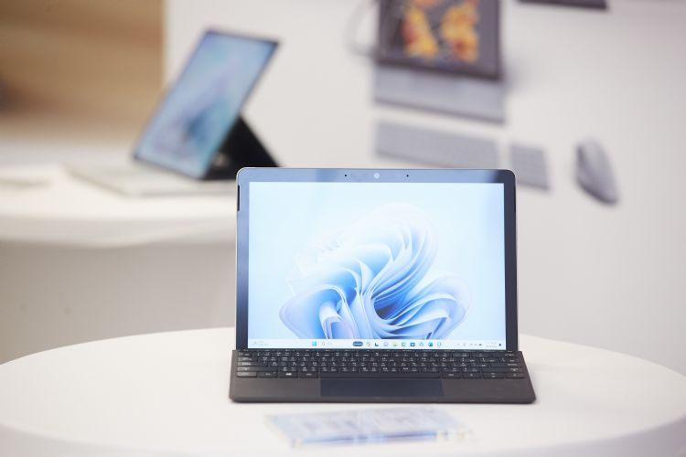 Surface系列问世后，未发展出符合预期的效益。李建梁摄（数据照）