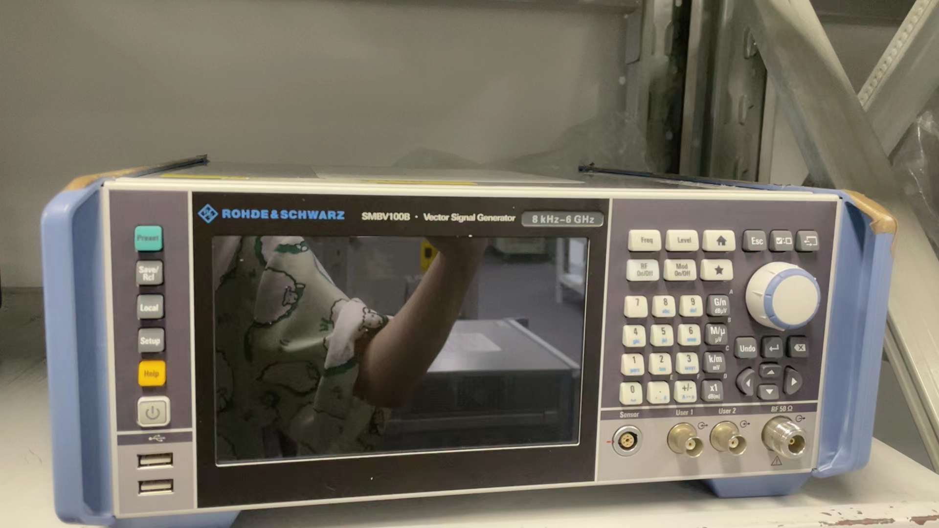 4286A RF LCR表 ， 1 MHz至1 GHz