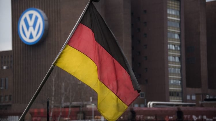美国拟提高欧盟汽车关税，欧洲汽车产业面临冲击