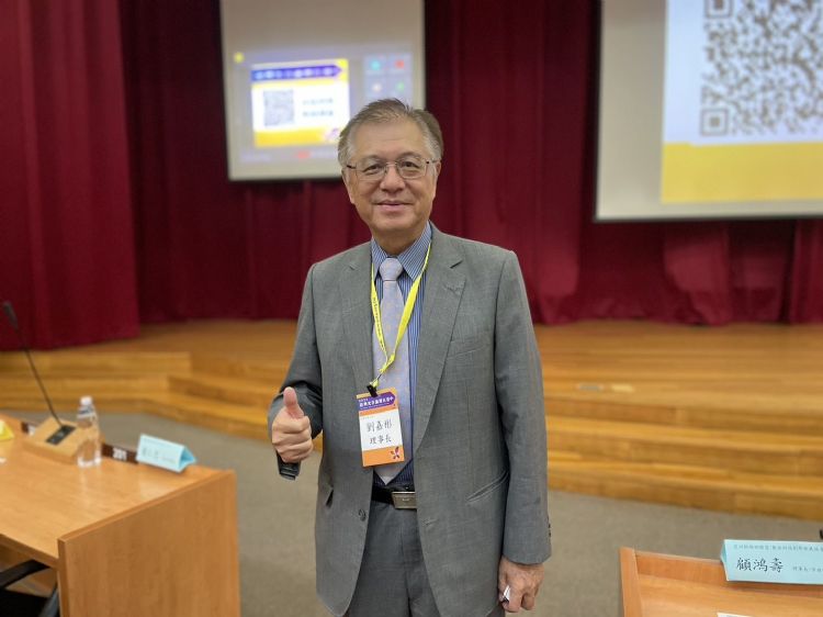 图为佳凌董事长刘嘉彬,其看好ADAS、车用激光雷达镜头与军工产业需求前景,目前积极布建相关产能,盼获利由亏转盈。康琼之摄 图为佳凌董事长刘嘉彬,其看好ADAS、车用激光雷达镜头与军工产业需求前景,目前积极布建相关产能,盼获利由亏转盈。康琼之摄