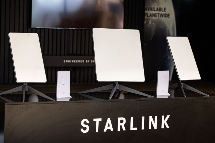 以色列将寻求SpaceX协助,在加萨走廊地区提供Starlink卫星网络服务。法新社 以色列将寻求SpaceX协助,在加萨走廊地区提供Starlink卫星网络服务。法新社