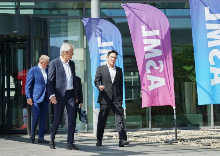 ASML与三星取消华城研发中心计划，正寻找新合作方案