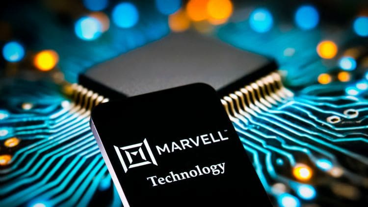 Marvell收购XConn，强化AI数据中心连接技术布局