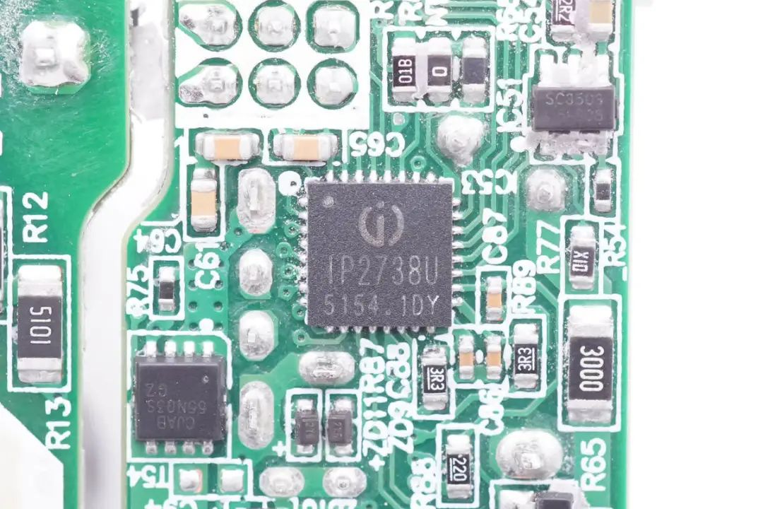 稳定高效充电体验,英集芯推出支持USB PD3.1快充协议芯片IP2738U-充电头网