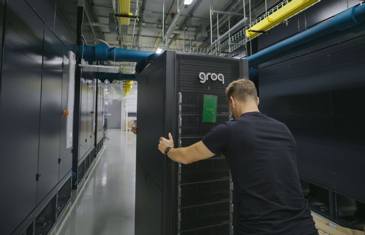 英伟达200亿美元拿下Groq技术授权，带来三大影响