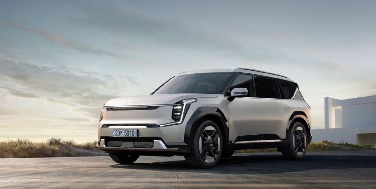 起亚EV9于2023年6月推出。起亚 起亚EV9于2023年6月推出。起亚