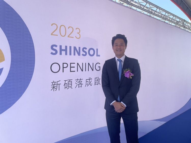 新硕为新纤跨入半导体领域的企业里程碑。舒能翊摄 新硕为新纤跨入半导体领域的企业里程碑。舒能翊摄