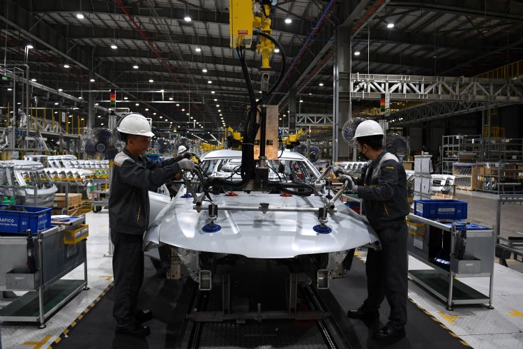 从马力变芯片 Continental：2035年车用电子占整车成本45%