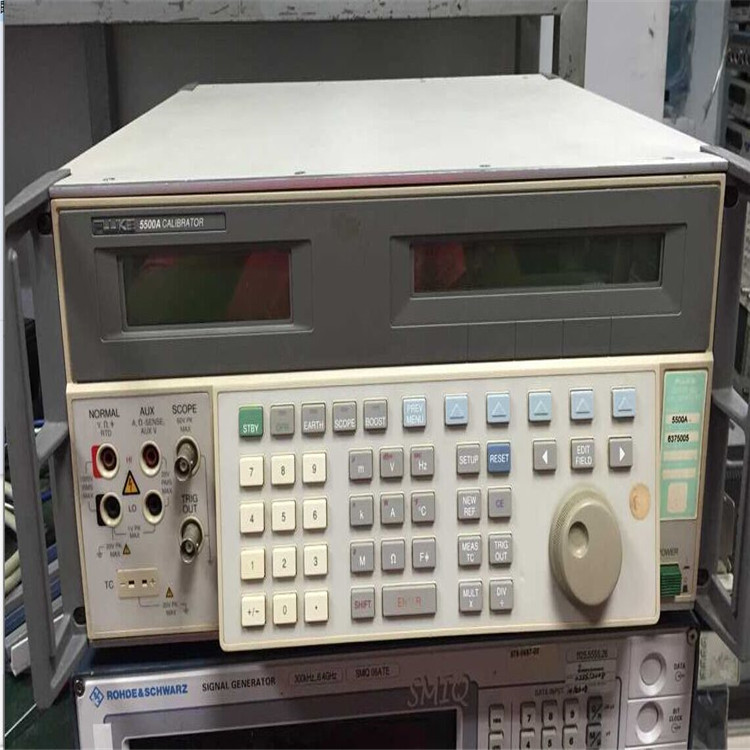 原装进口FLUKE5520A多功能校准仪