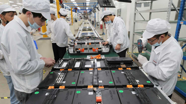 美国加速转向磷酸铁锂电池，试图突破中国专利壁垒