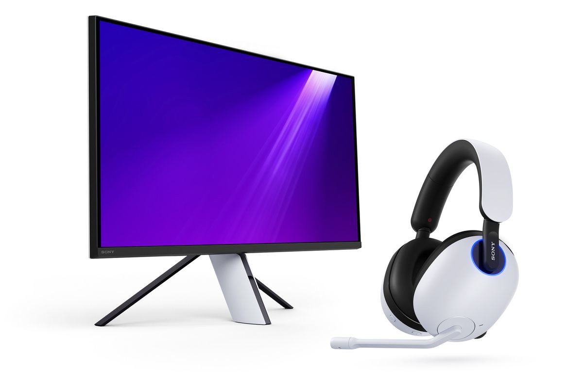 索尼副总裁:全新 INZONE 品牌要成为电竞设备中的耐克 A product image of Sony’s new M9 gaming monitor and H9 wireless headset
