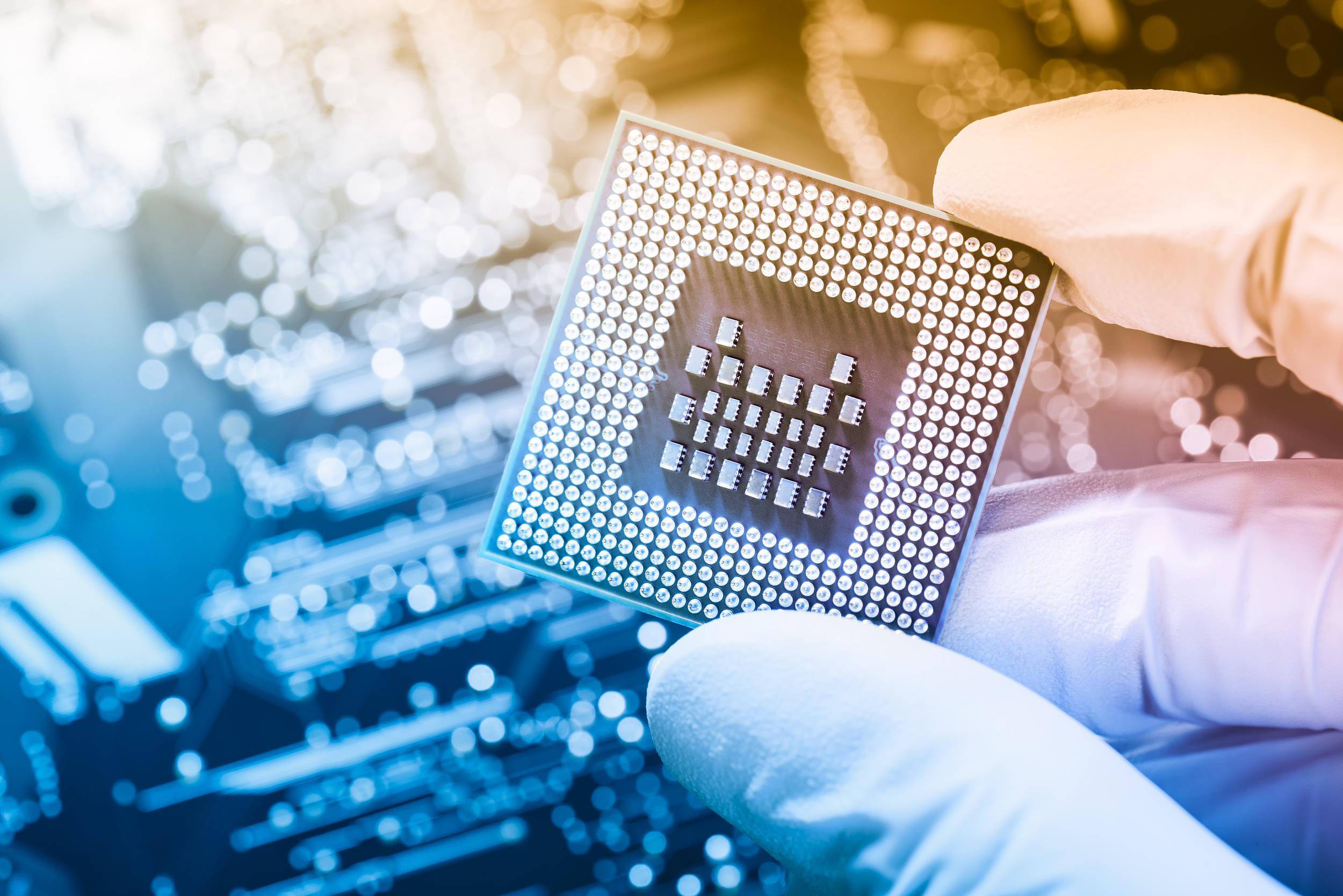 芯片首富是如何炼成的？