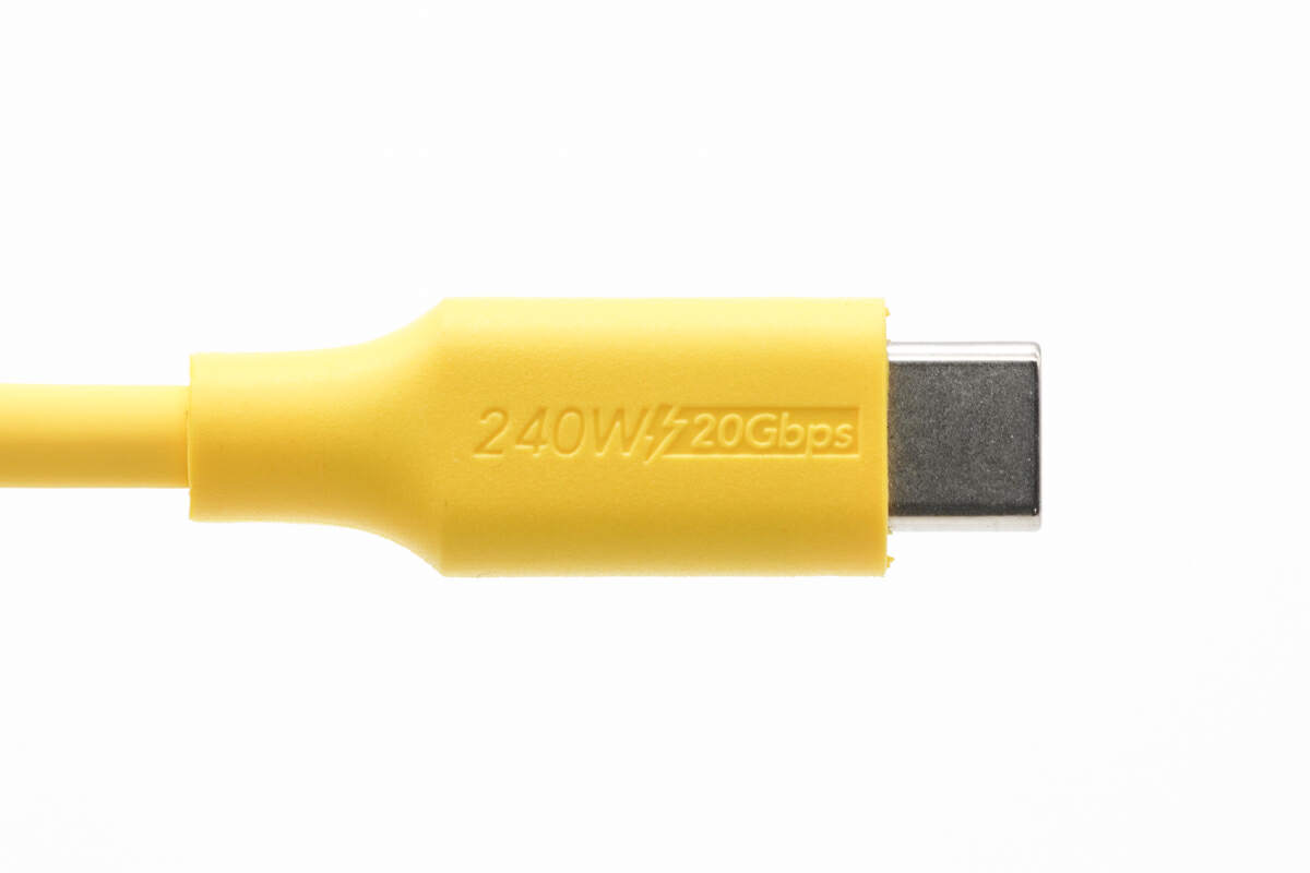 同轴科技240W U4硅胶同轴线-充电头网