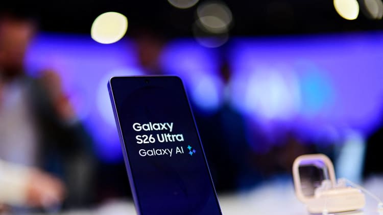 三星Galaxy S26系列预购火爆，但物流危机或影响供货