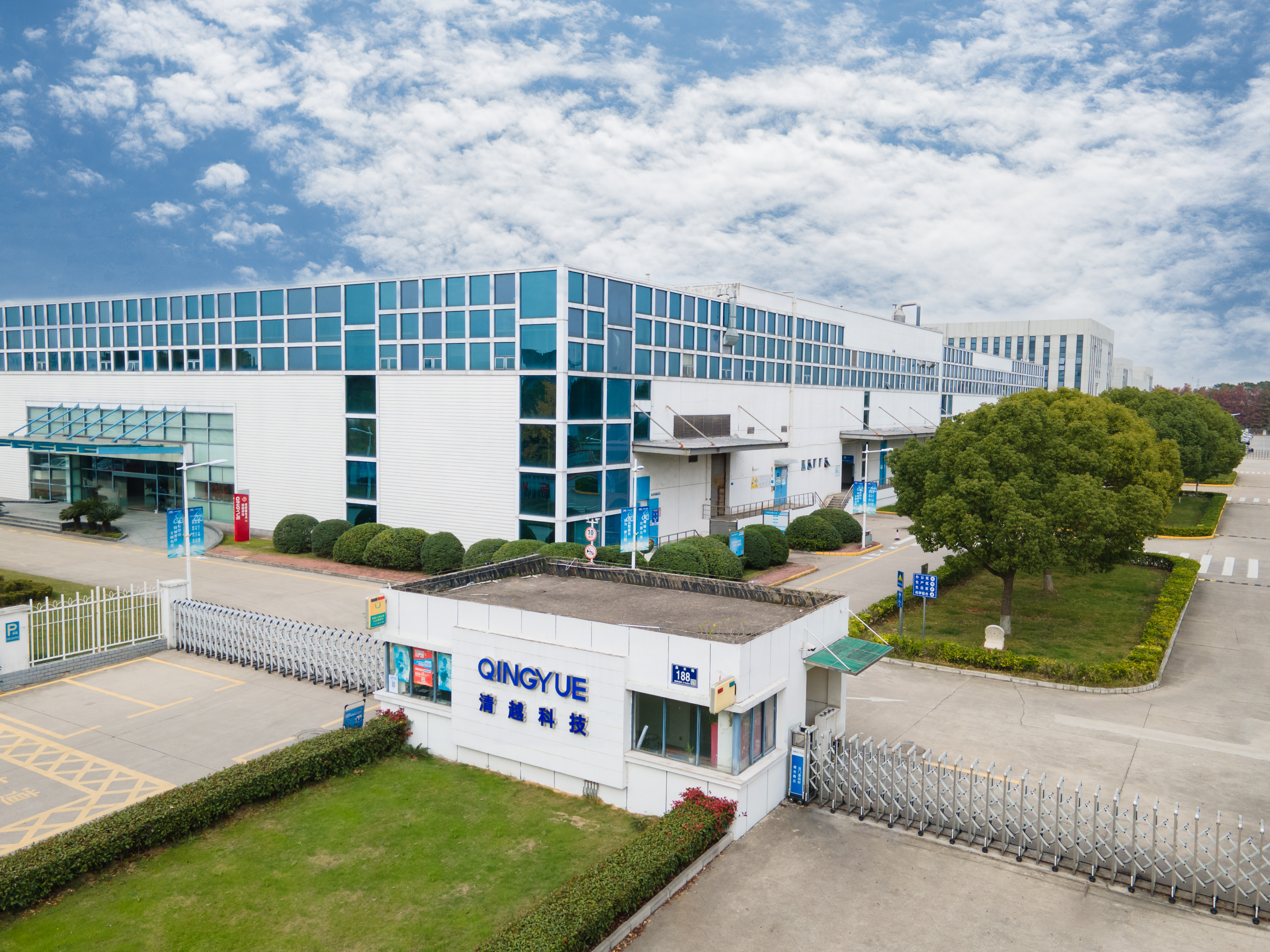 清越科技：硅基OLED产品已向客户批量出货