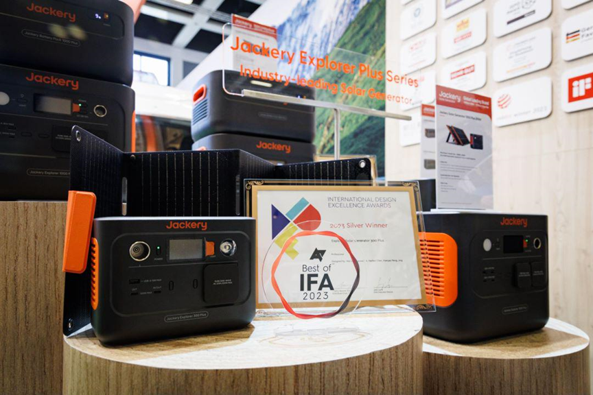 抢眼IFA2023,华宝新能旗下Jackery电小二光充户外电源Plus家族新品欧洲首秀-充电头网