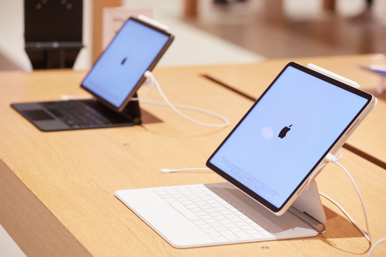 供应链透露，苹果正开发折叠iPad，然设计持续变更。李建梁摄（数据照）