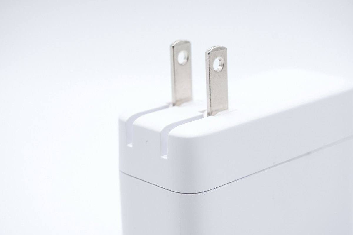 打造大功率多口爆款,鹏元晟推出100W 2C2A充电器-充电头网