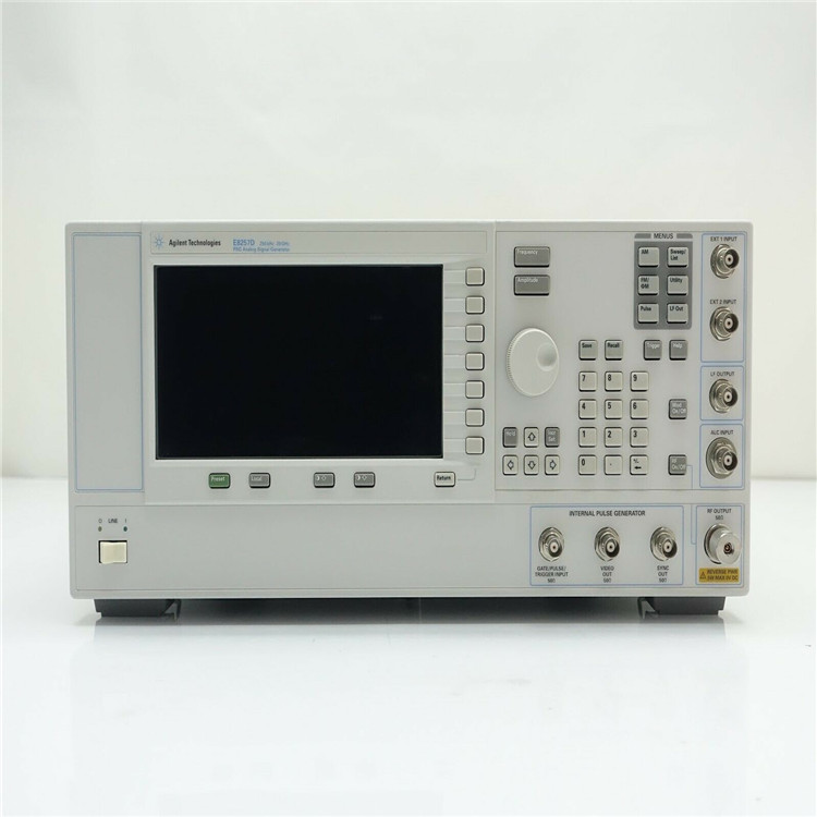 回收安捷伦E8227D射频发生器250 kHz-67 GHz
