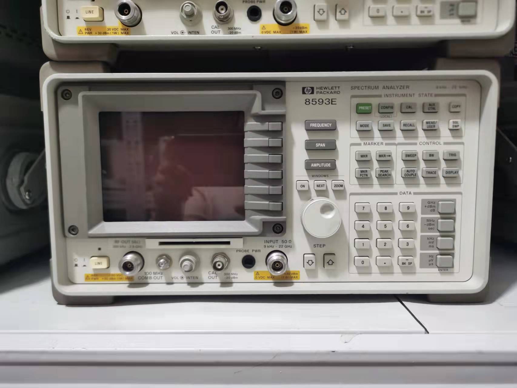 Agilent8596E 频谱分析仪