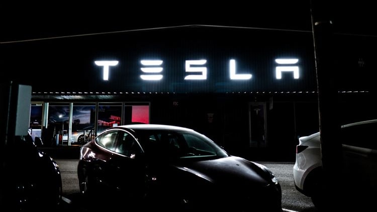 Tesla与三星签署165亿美元AI芯片订单，对台积电影响几何？