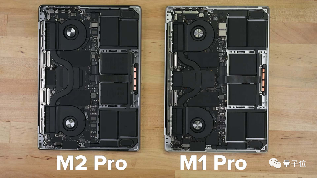 拆解苹果新款M2 Pro笔记本，内存变成4条4GB，散热片还缩小了