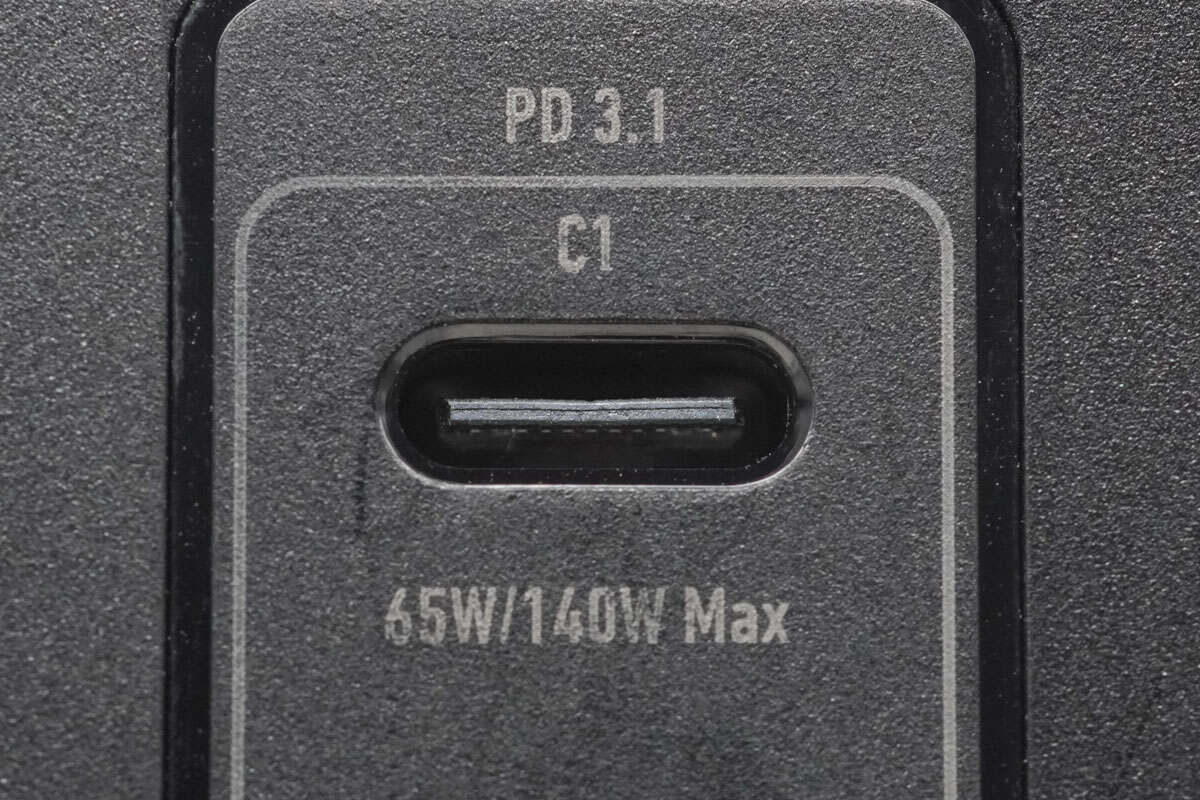 CE-LINK海能142W充电器，可拆卸插脚4口桌面神器-充电头网