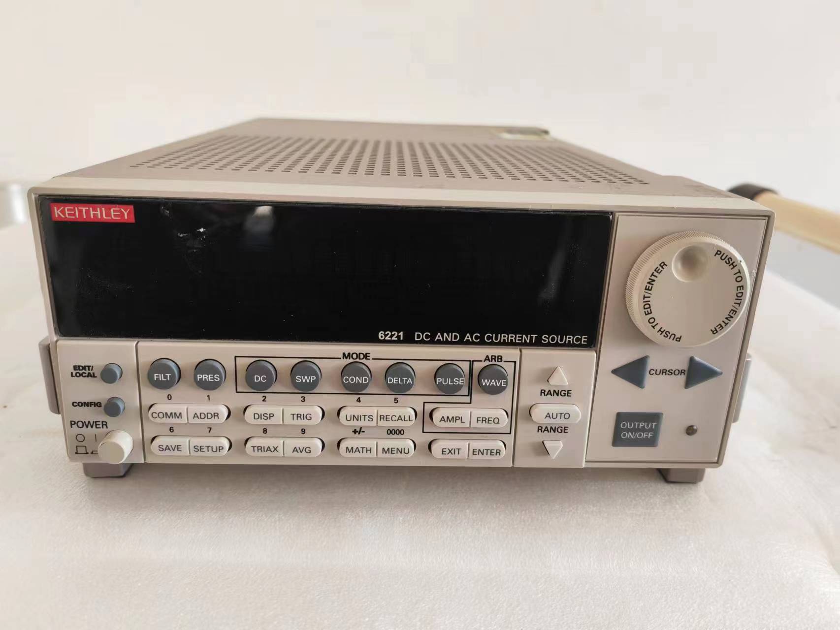 Keithley6221直流电源数字源表