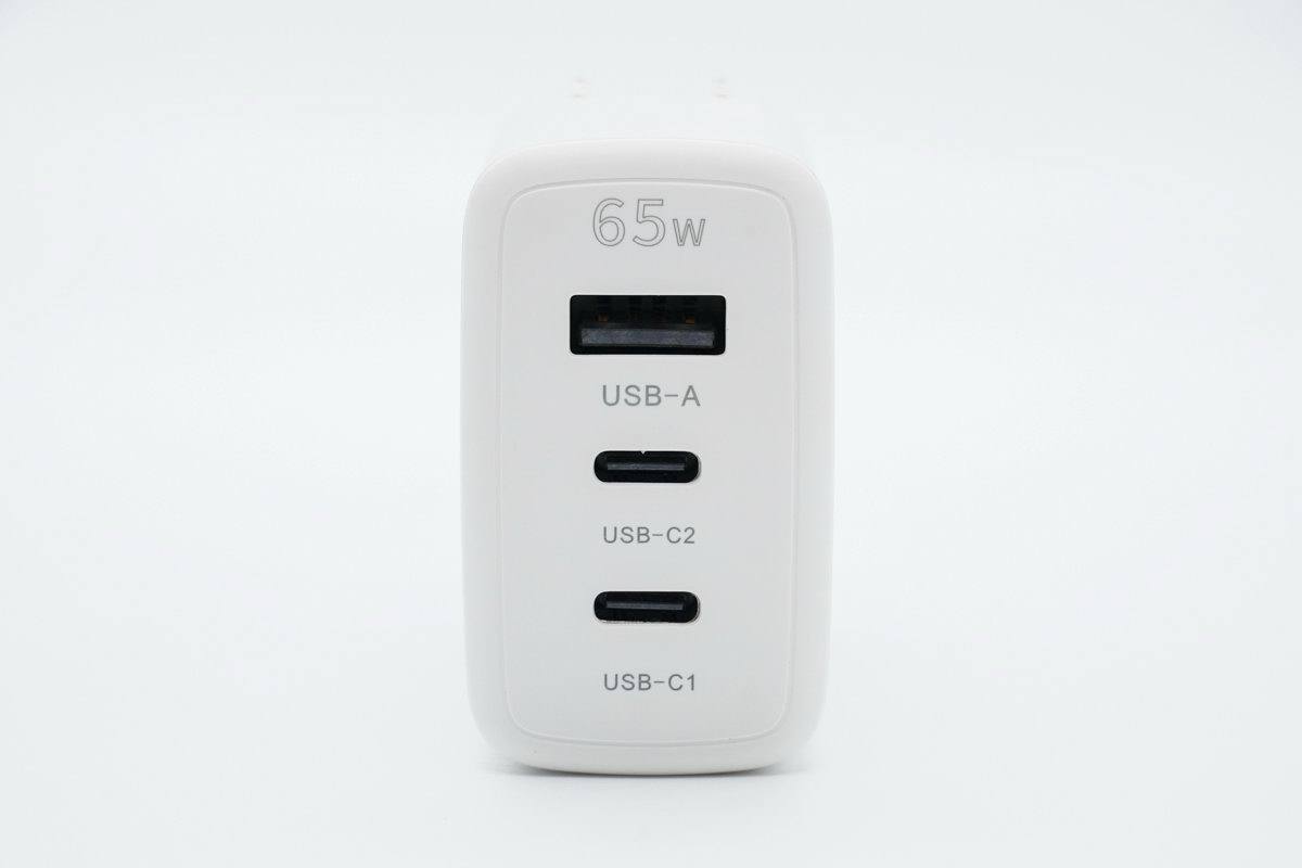 华科生发布65W三口充电器,氮化镓方案支持多设备同时充电-充电头网