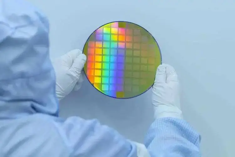 SiCrystal德国扩产：SiC晶圆产能将增三倍