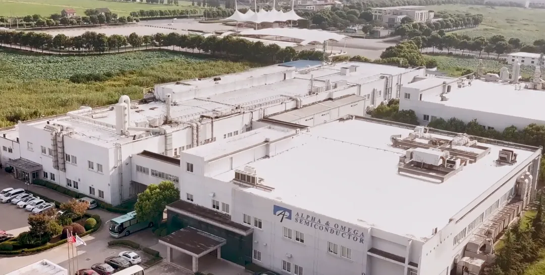 全球首条35微米超薄晶圆生产线在上海建成