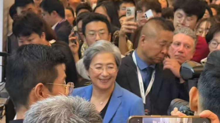 苏姿丰率队亮相上海，超微AI开发者日首度移师中国