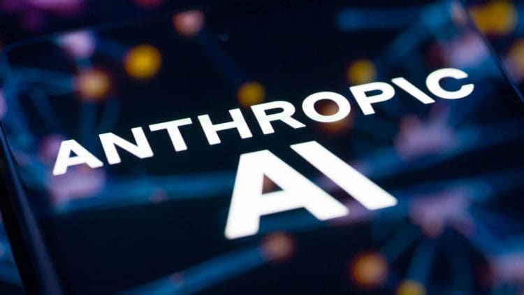 Anthropic考虑自研芯片应对AI硬件短缺